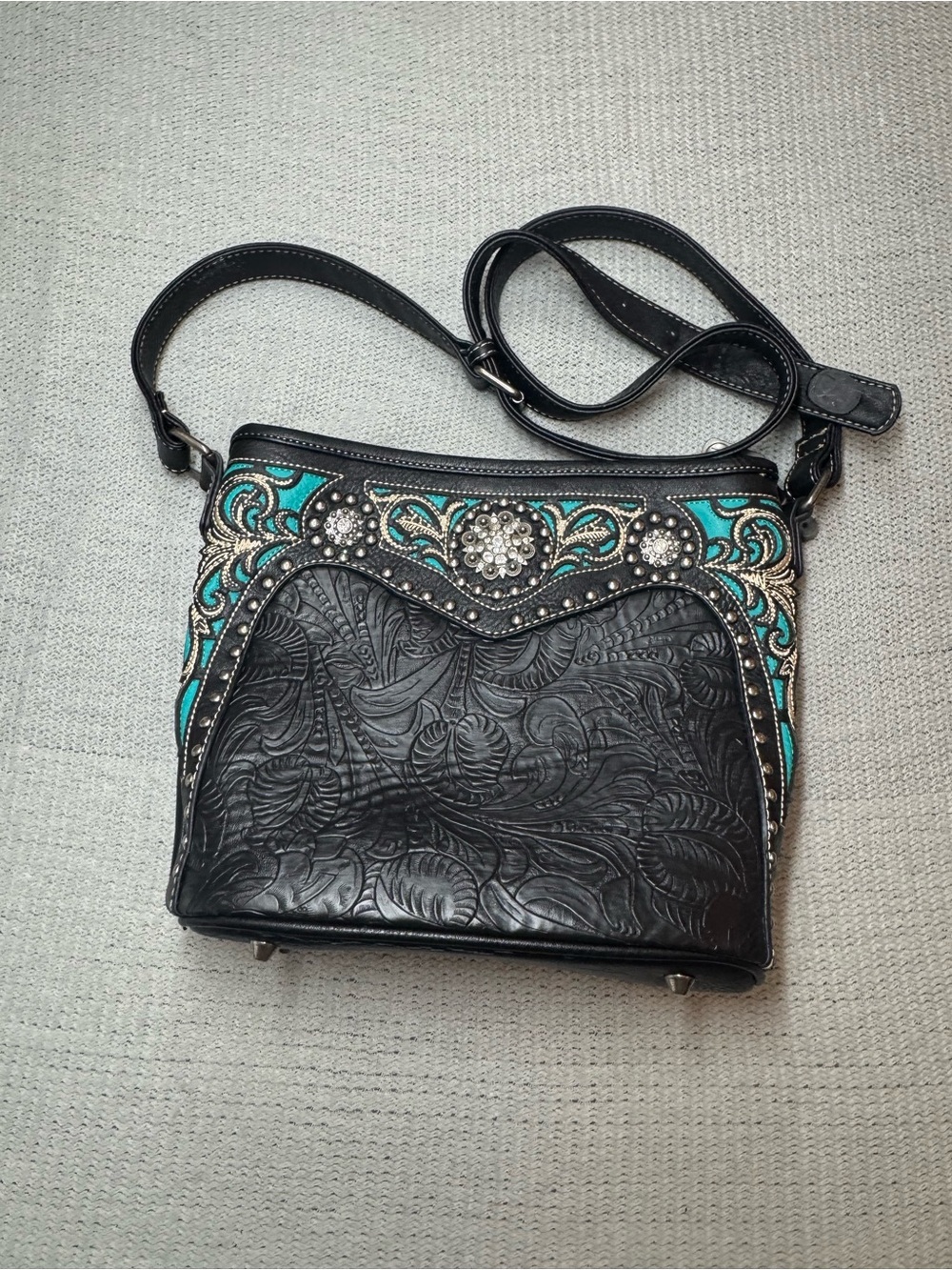 P & G Conceal/ Carry Tooled Black Leather Crossbody with Turquoise Detail